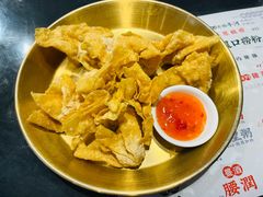 -禄粥·广府味·煲仔粥·宵夜·明档现做(江南西店)