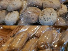 米面包-玥儿弯弯手作烘焙(中海国际社区御城店)
