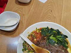 -三好食堂(煎饺·馄饨·肉饼米线·盛世广场店)