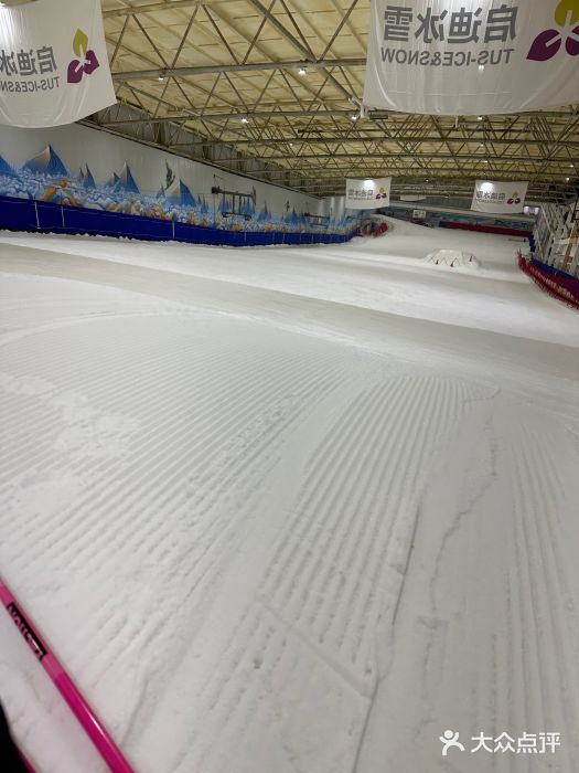 乔波室内滑雪场图片