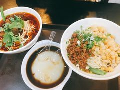 -秦云老太婆摊摊面(磁器口店)