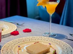 -弦月窗LUNETTE BY AMANDA(复兴路店)