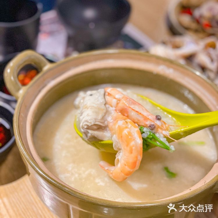 佛山探店|手掌🖐️甘大只生蚝你值得拥有