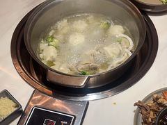 -喃喃椰·糟粕醋·椰子鸡火锅(七堡花园店)