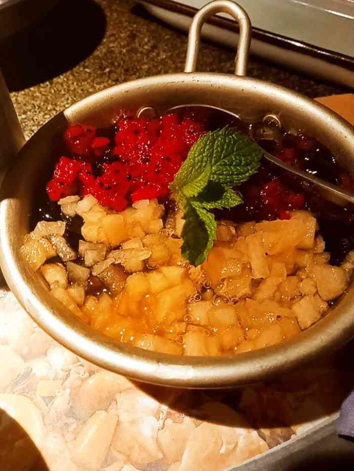 打卡东莞国贸中心蛙小侠