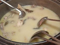-侠成水上农庄(工业大道店)