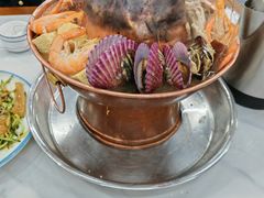 -一口猪海鲜浑锅·东北家常菜