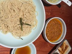 -裕兴记•蟹黄面馆(人民广场店)