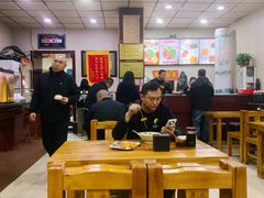 -任记七中刀削面(总店)