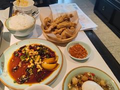 -江边城外烤全鱼(世茂广场店)