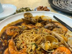 -船梆煮•蒸汽海鲜·炉火烤肉(五四广场店)