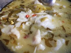 酸菜龙利鱼-金三可市井水煮鱼(金碧园店)