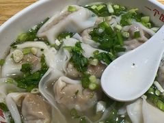 -南城香·饭香串香馄饨香(青年路店)