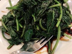 阿婆番薯叶-三盅两件(百丽宫)