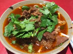-谢老五跷脚牛肉·非遗传承店