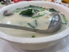 -鹏城人家海鲜酒家·23年老字号(较场尾店)