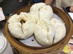 蜜汁叉烧包-赏点粤式点心(广州塔店)