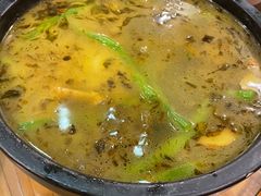 -郑件洋芋饭庄