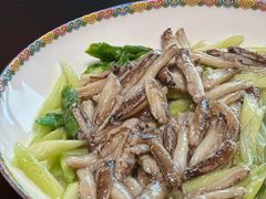 -新光酒家·河豚·海鲜·蟹料理(浦东店)
