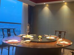 -宝燕壹号景观餐厅(龙盛国际商业广场店)