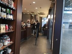 -星巴克(北京南站2B检票口)