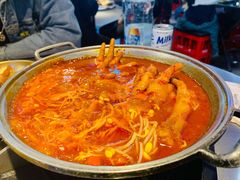 明洞辣鸡爪火锅-Meet Sun韩式大排档(五一广场7MALL店)