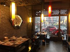 -月满大江经典火锅(任城路店)