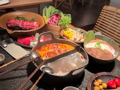 -三出山火锅(南京万象天地店)