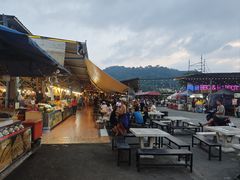 -马林夜市
