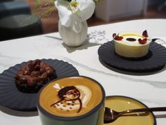 -潮一不贰·法式甜品·生日蛋糕·西式简餐(外滩店)