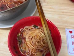 -铁锅哥米线