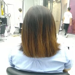 -变画·发型STUDIO