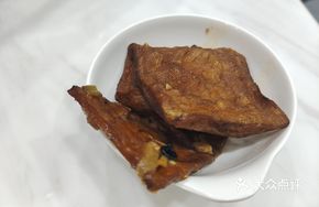 Fried Tofu and Pork with Rice Noodles