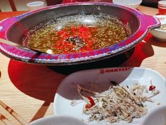 -何师傅美蛙鱼头(汉街店)