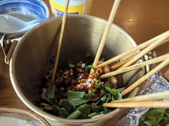 -包整·丝娃娃(一览甲秀楼风景店)