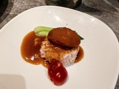 鲍鱼捞饭-1937青岛老味道·海肠捞饭·青岛菜(大鲍岛栈桥店)