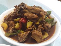 -天乐农家鱼头王(天目湖店)
