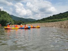 -帽儿山漂流
