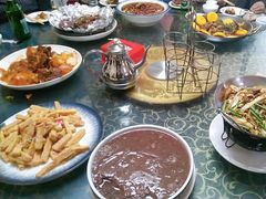 -一口猪海鲜浑锅·东北家常菜