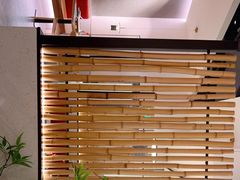 -蜜桃餐厅·伴山(绿宝广场店)