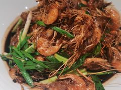 老头儿油爆河虾（招牌王）-老头儿油爆虾·1987杭州烟火味(湖滨银泰in77D区店)