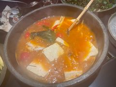 -Ameigo梅果·云贵川bistro(长宁来福士店)