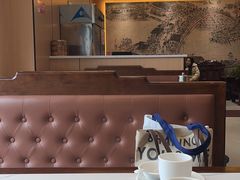 大堂-梅利汴京烤鸭•开封豫菜地标店(东大街店)