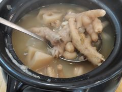 莲藕鸡脚汤（明火例汤）-文记壹心鸡(宝华路店)