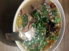 -清真八大碗(G6辅路店)