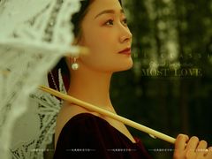 -经典婚纱摄影美学馆·私人定制