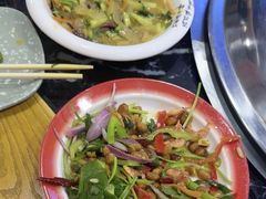 -边江铁锅炖鱼(振八街店)