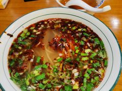 -穆芳阁兰州纯汤牛肉面(西安总店)