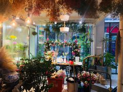 -花十悦·鲜花咖啡餐厅(振业城一期店)