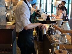 -星巴克(武康路店)
